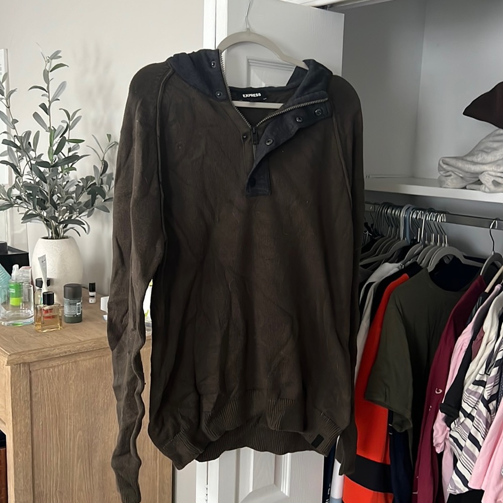 Express Medium quarter zip hoodie